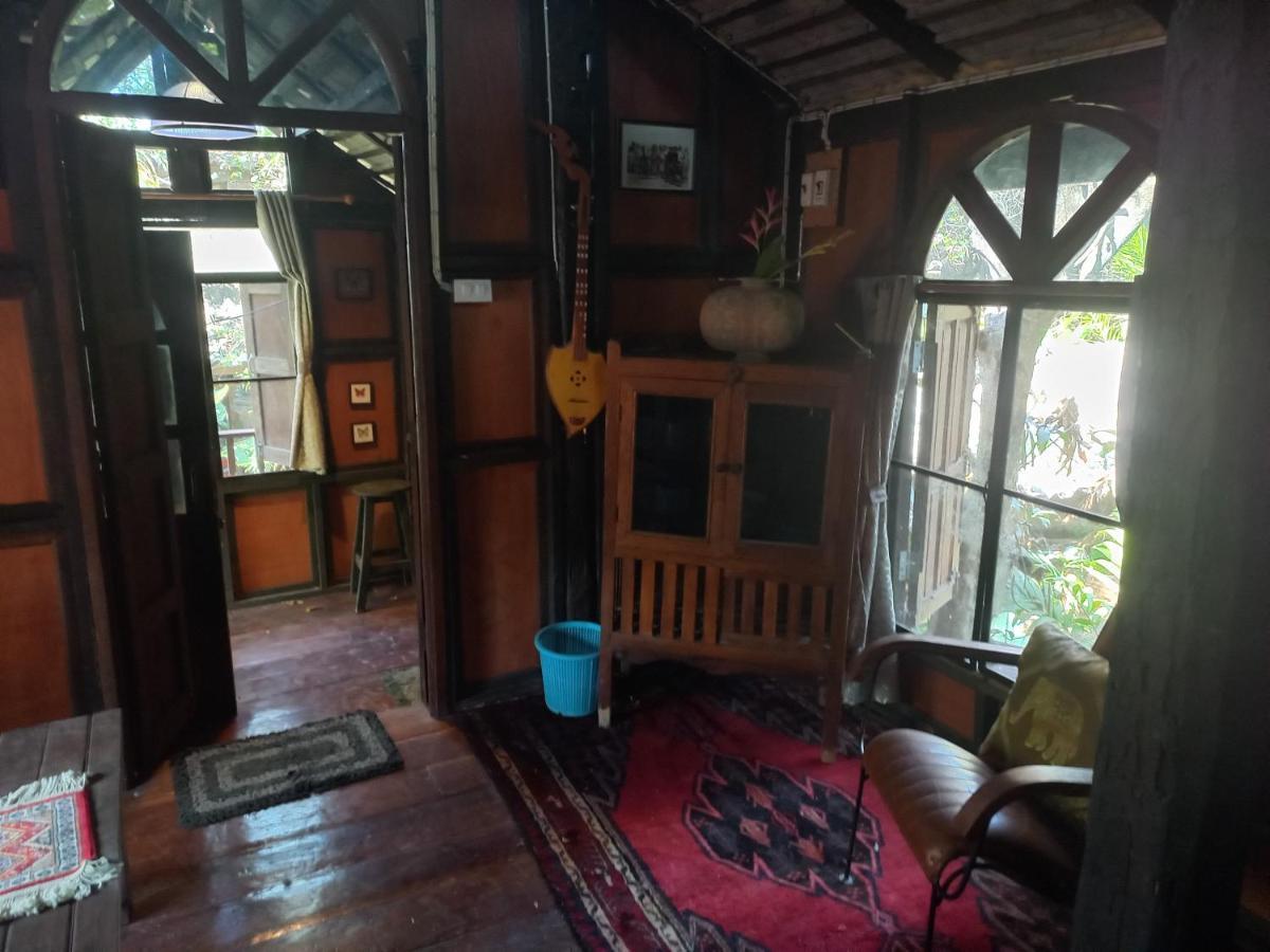 Hotel Teak House Chiang Mai Exterior foto