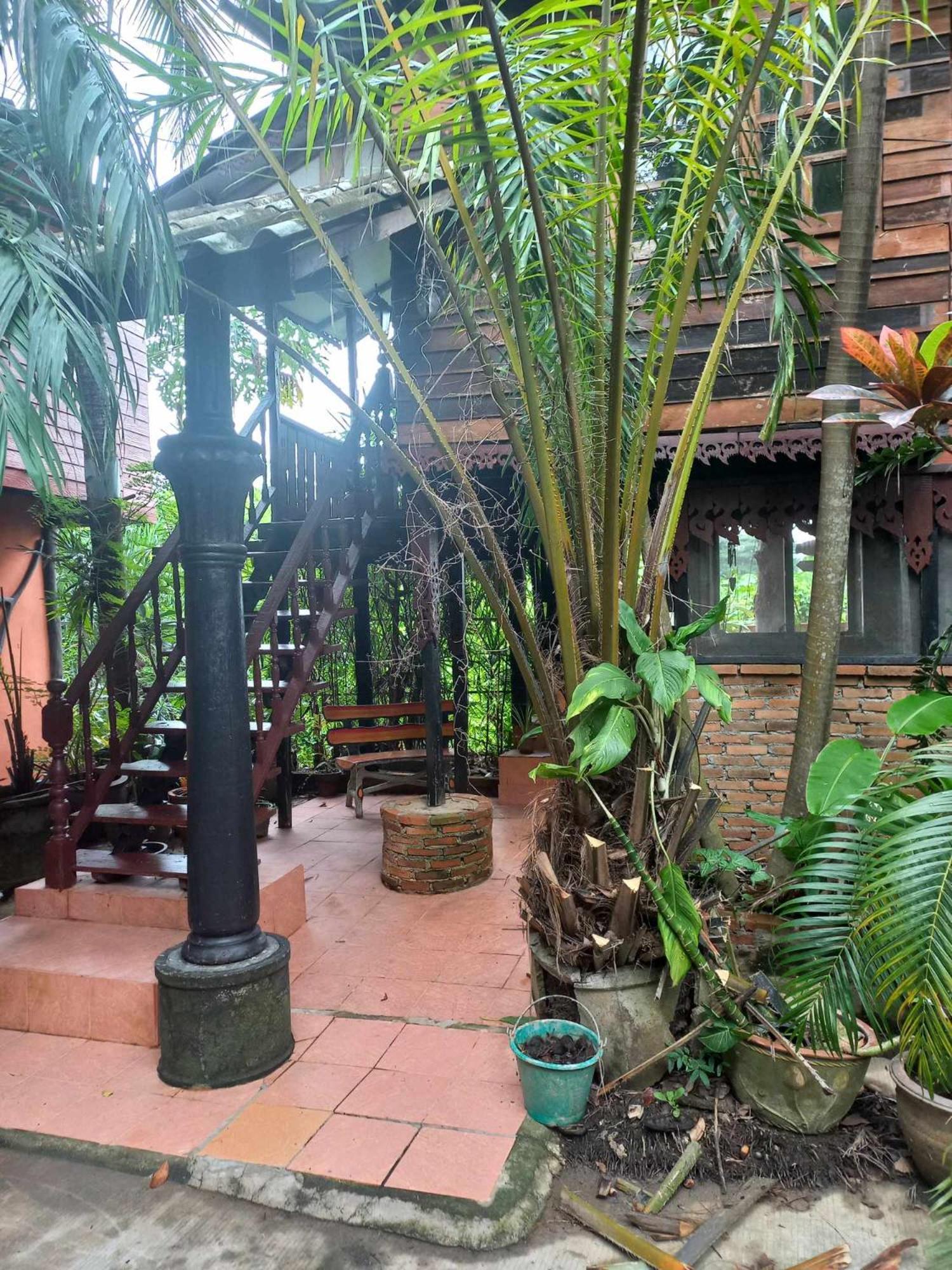 Hotel Teak House Chiang Mai Exterior foto