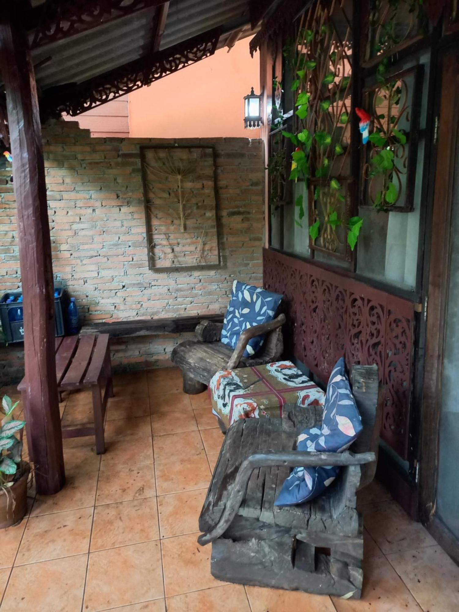 Hotel Teak House Chiang Mai Exterior foto