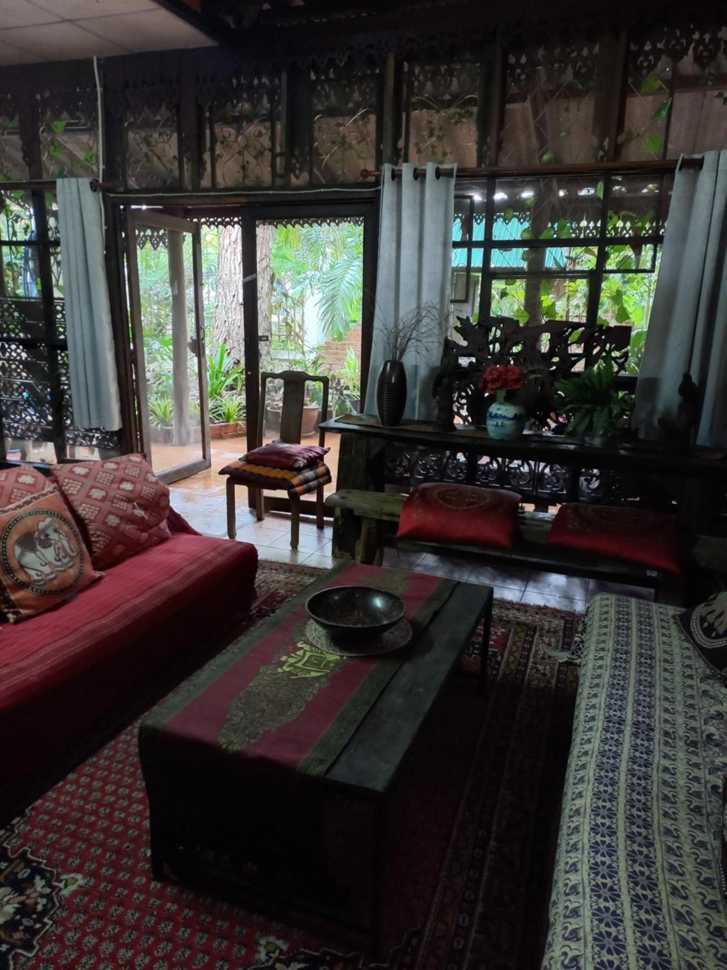 Hotel Teak House Chiang Mai Exterior foto