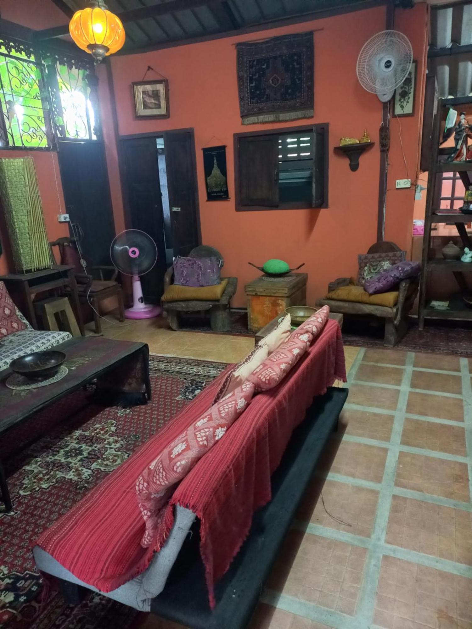 Hotel Teak House Chiang Mai Exterior foto